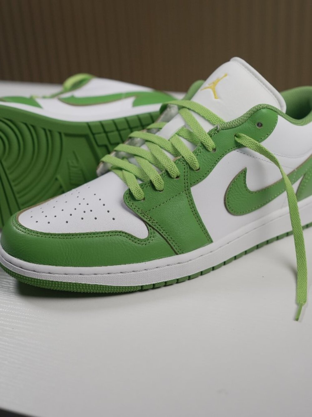Air Jordan 1 Low SE "Chlorophyll" White/Chlorophyll HF4823-100